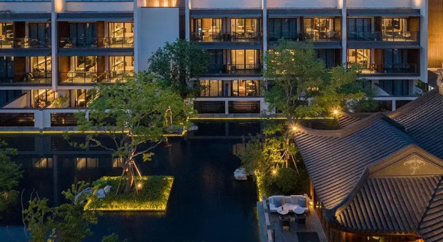 Четырёхместный номер Standard с балконом и с видом на реку Kimpton Suzhou Bamboo Grove by IHG