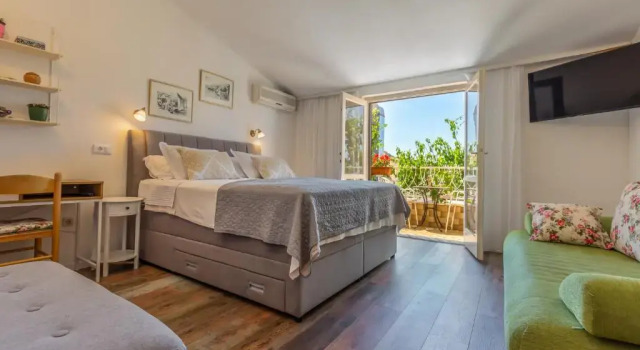 Апартаменты с балконом Apartments Mateljak