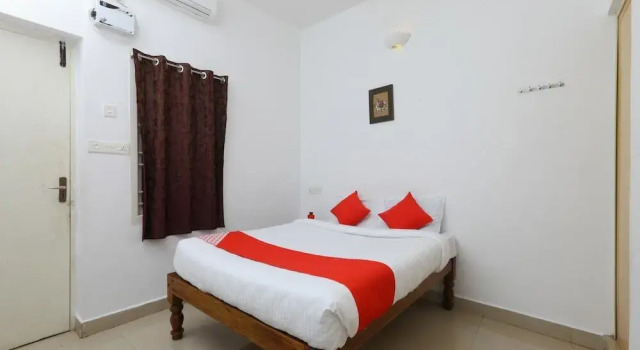 OYO 14440 Home Comfort 1BHK Near Auroville Beach