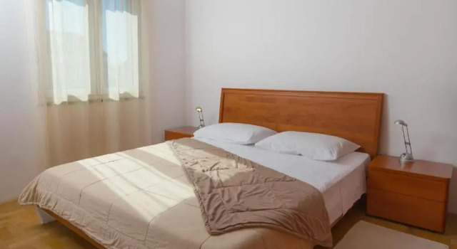 Апартаменты с балконом Apartments Flora