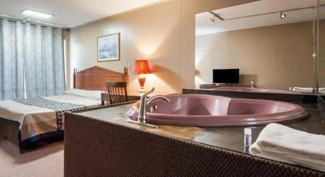 Номер Deluxe Knights Inn Amsterdam