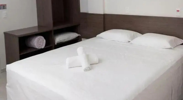 Двухместный номер Standard с балконом Hotel Dois H