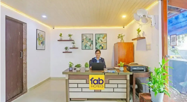 Fabhotel 22 Square Living Spaces, Забронировать Отель Калангут Северный Гоа, рядом с Пляж Калангут