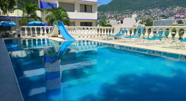 Suites Vistamar
