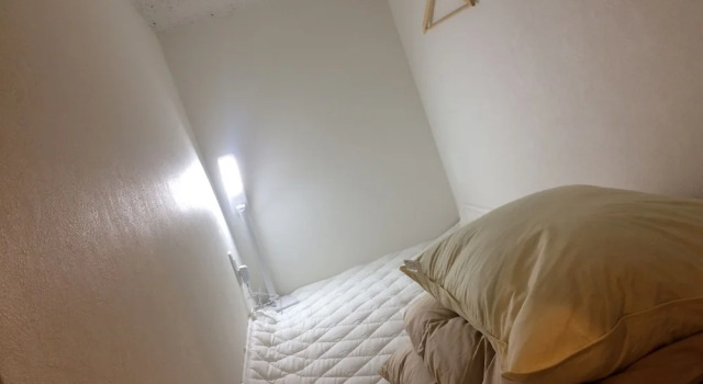 Кровать в общем номере (женский номер) bnb+ Akihabara - Hostel, Caters to Women
