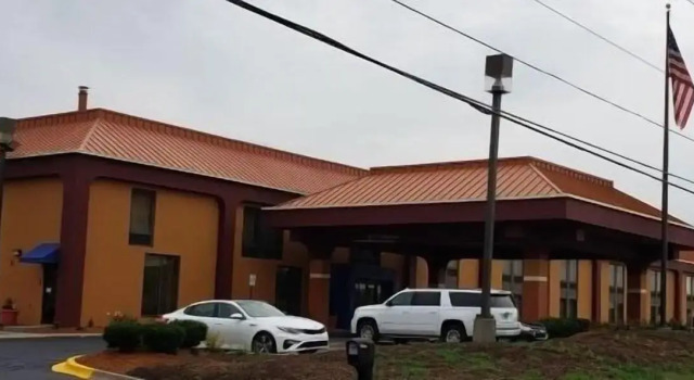 A Victory Hotel & Suites