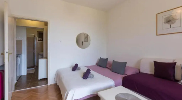 Apartment Purple Rain, Забронировать Апартаменты/квартира Старый город Дубровник, рядом с Дом-музей Марин Држич
