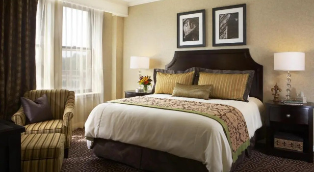 Двухместный номер Standard Hotel Julien Dubuque