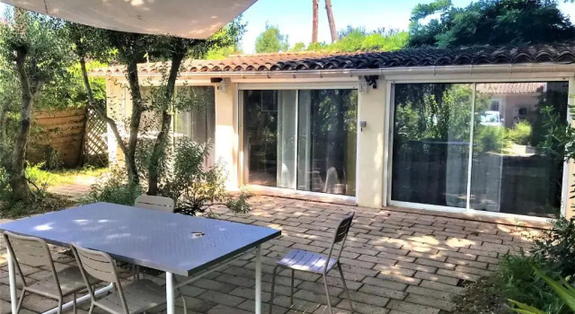 Апартаменты Domaine de lAufrene
