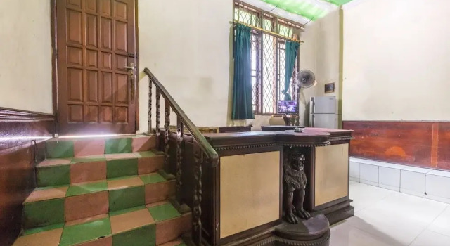 OYO 1424 Guntary Residence, Book Hotel Jakarta Jakarta Province