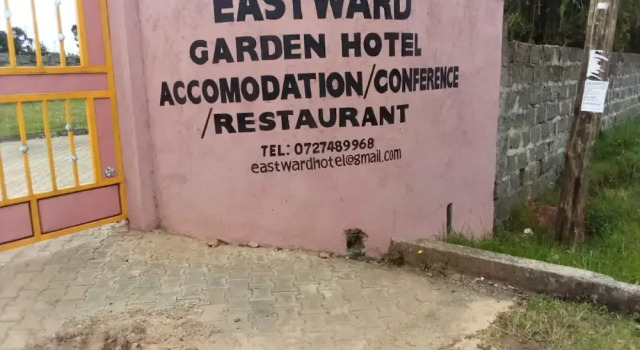 Eastward Garden Hotel, Varaa Hotelli Hotellit Laikipia pysäköinnillä, Pysäköinti