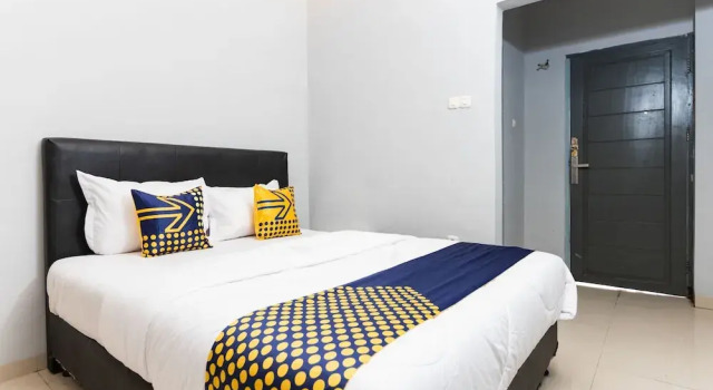 SPOT ON 2433 Pondok Akuanna, Prenota Hotel Hotel a Sulawesi con parcheggio, Parcheggio