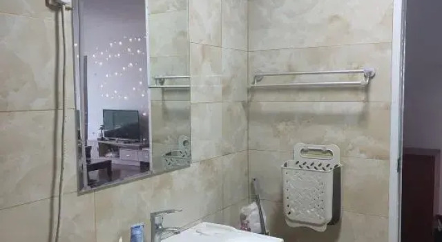 Кровать в общем номере (женский номер) Mountain and Sea Youth Hostel