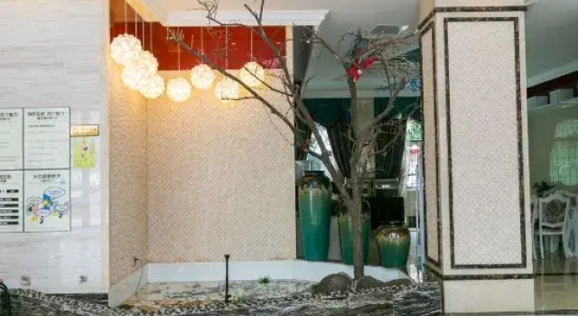 Yongkang Fengqi E-sports Hotel (Baolong Plaza), Prenota Hotel Hotel a Yongkang con parcheggio, Parcheggio