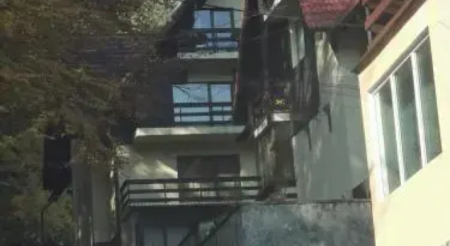 Apartament Kalinderu, Rezervovat Apartmán Hotely v Prahova Valley s parkováním, Parkování