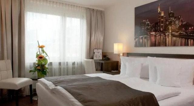 Трёхместный номер Comfort The Domicil Hotel Frankfurt City