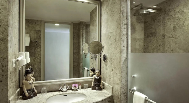 Двухместный номер Superior с балконом The Phoenix Hotel Yogyakarta - Handwritten Collection