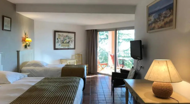 Двухместный номер Superior с балконом и с красивым видом из окна Hotel Bellerive