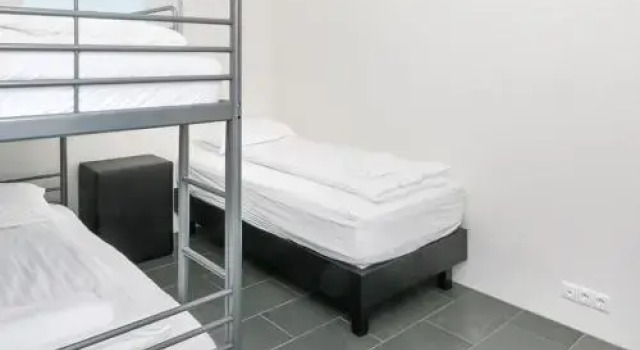 Luxury Villa with River View, Réserver Villa Laugaras 