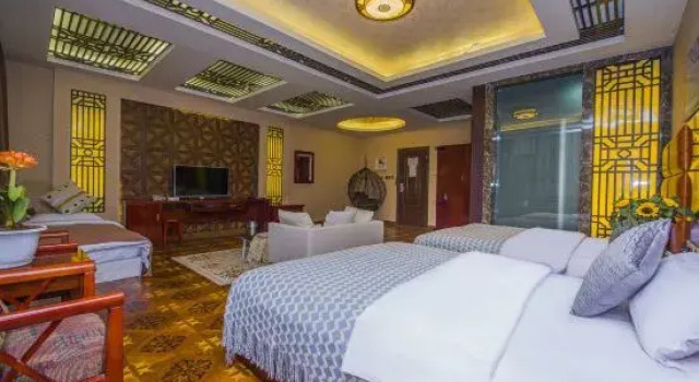 Люкс Alice Hotel