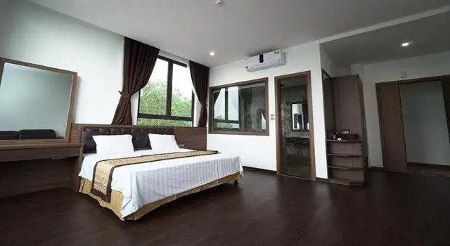 Семейный люкс Lakeside Dailai Hotel