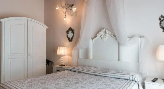 Двухместный номер Standard с балконом и с видом на озеро Agriturismo CaDel Sol
