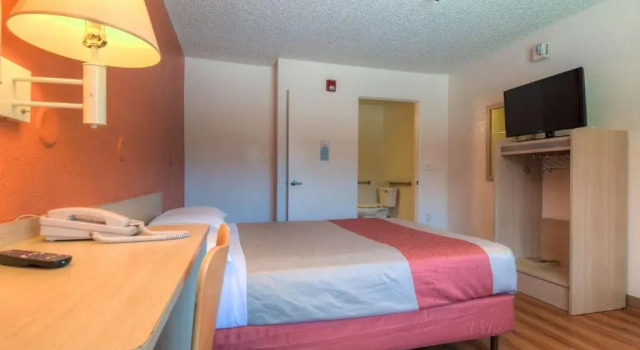 Двухместный номер Standard Motel 6-Santa Ana, CA