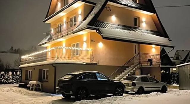 Pokoje Gościnne Letycja, Book Hotel Hotels in Tatras with Parking, Parking