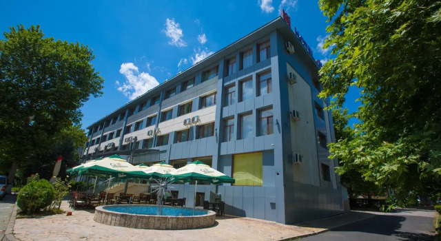 Ustra Hotel