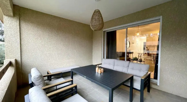 Bel Appartement T2 en Résidence avec piscine - Cala Rossa - Les Jardins d’Alzetu