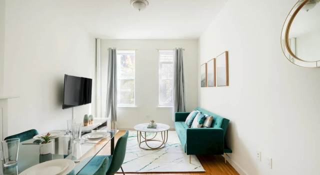 Коттедж Contemporary 1 Bedroom Apartment in NYC