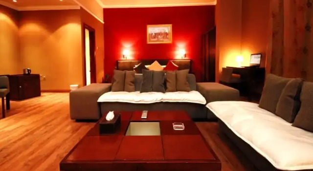 Deluxe dublă cameră Hawthorn Hotel & Suites