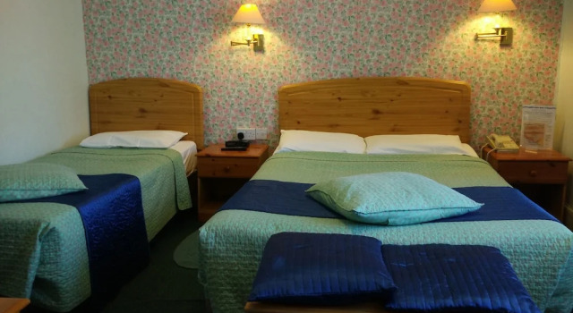 River Hotel, Забронировать Отель Отели Оксфорда с парковкой, рядом с St Peters College, Парковка