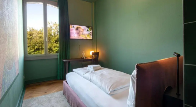 Aare Lodge Attisholz Self Check-in, Prenota Hotel Luterbach 