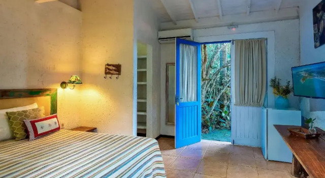 Люкс Дуплекс с балконом Pousada Casa do Ceo