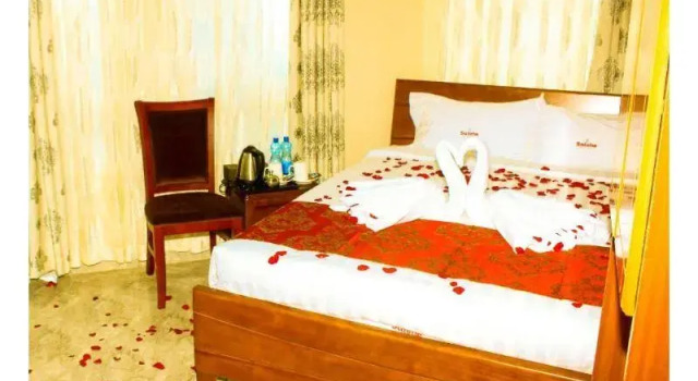 Velvet Hotel and Restaurant