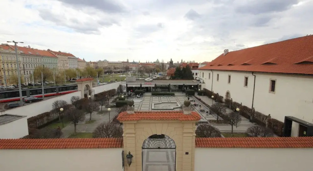 Prague Castle View Apartment
