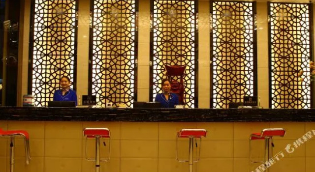 Xin'an Zuocheng Business Hotel, Prenota Hotel Fuyang Anhui