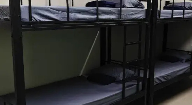 Кровать в общем номере Jeea Hostel