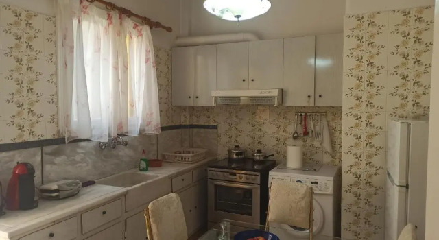 Коттедж Entire House with garage, yard at Amfiali close to Piraeus Port
