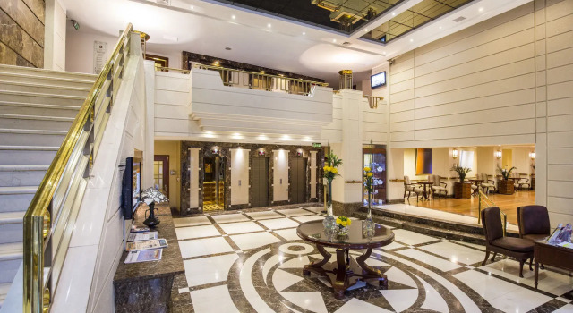 Plaza El Bosque Ebro, Boek Hotel Hotels in Santiago met ontbijt, Ontbijt