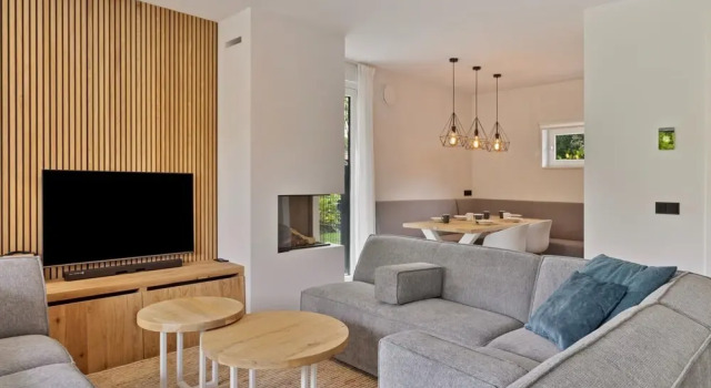 Villa in Zeeland near Banjaard Beach, Book Apartment Kamperland 