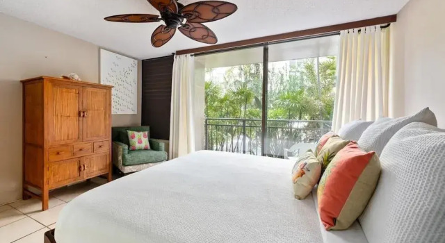 Big Island Kona Makai 5-103 1 Bedroom Condo