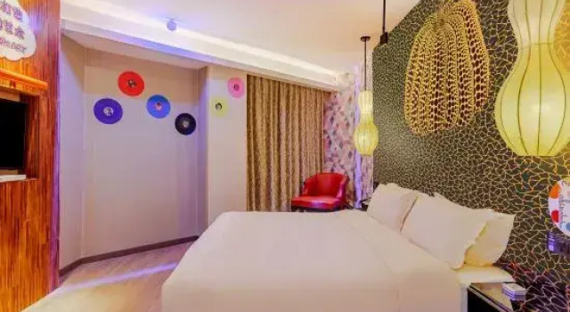 Meisu·Huaxuan Hotel (Tongling High-speed Railway Station Botanical Garden Branch), Prenota Hotel Hotel a Anhui con parcheggio, Parcheggio