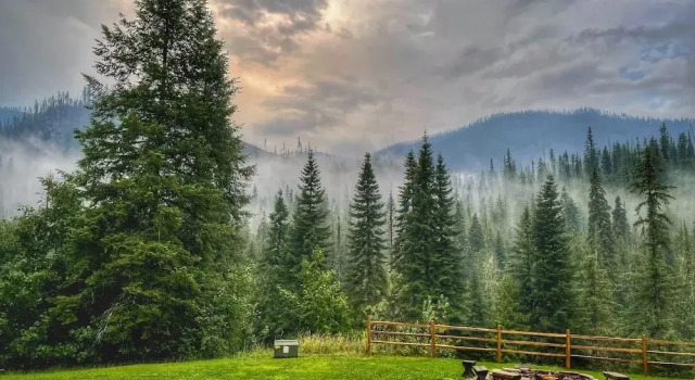 Семейный номер Standard с 2 комнатами с видом на горы Lochsa Lodge