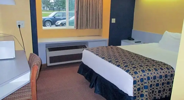 Шестиместный люкс Quality Inn & Suites Watertown Fort Drum