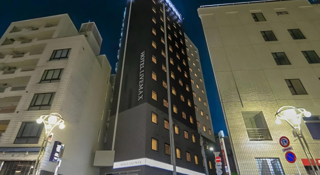 Hotel Livemax Takadano Baba Station Square