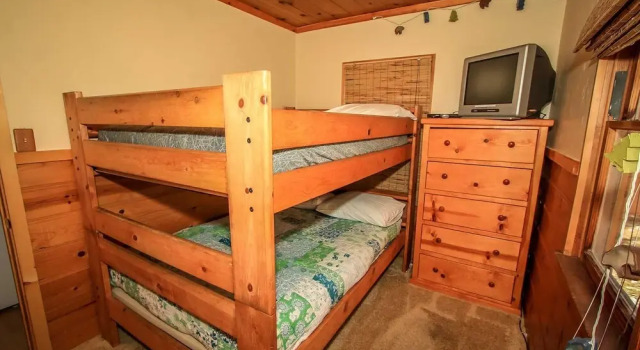 Little Bear 1079 by RedAwning, Rezerwuj Hotel Big Bear Lake Stany Zjednoczone