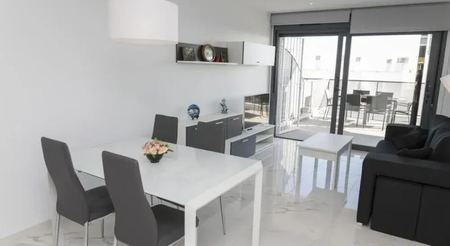 Ocean View Apartment - Near Arenales Beach