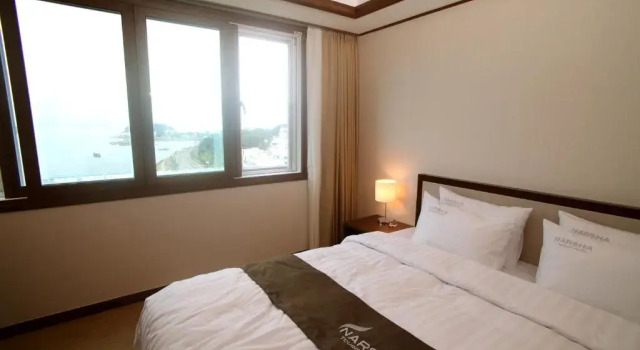 Двухместный номер Deluxe с видом на море Yeosu Narsha Hotel